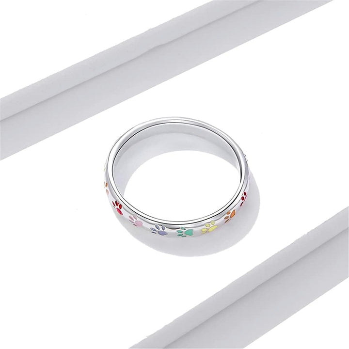 Sterling silver ring with paw print design