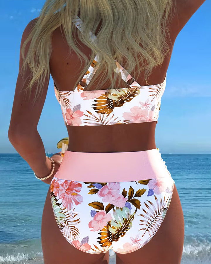 Bikini with contrasting floral print and slit
