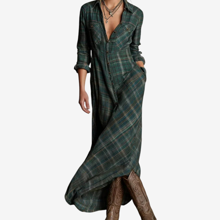Carisse | Minimalist Dress with Collar