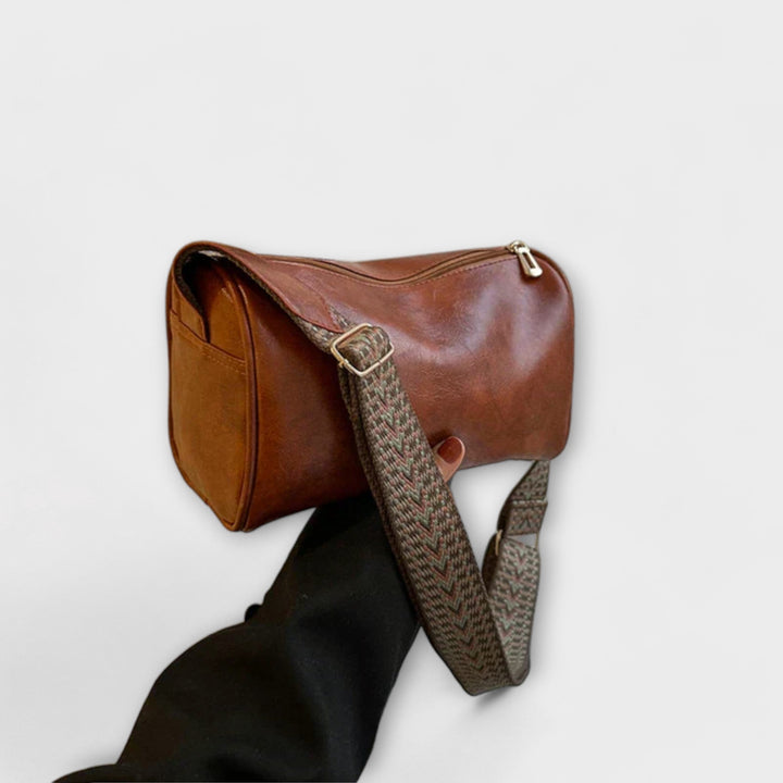 Clara | Vintage Crossbody Bag