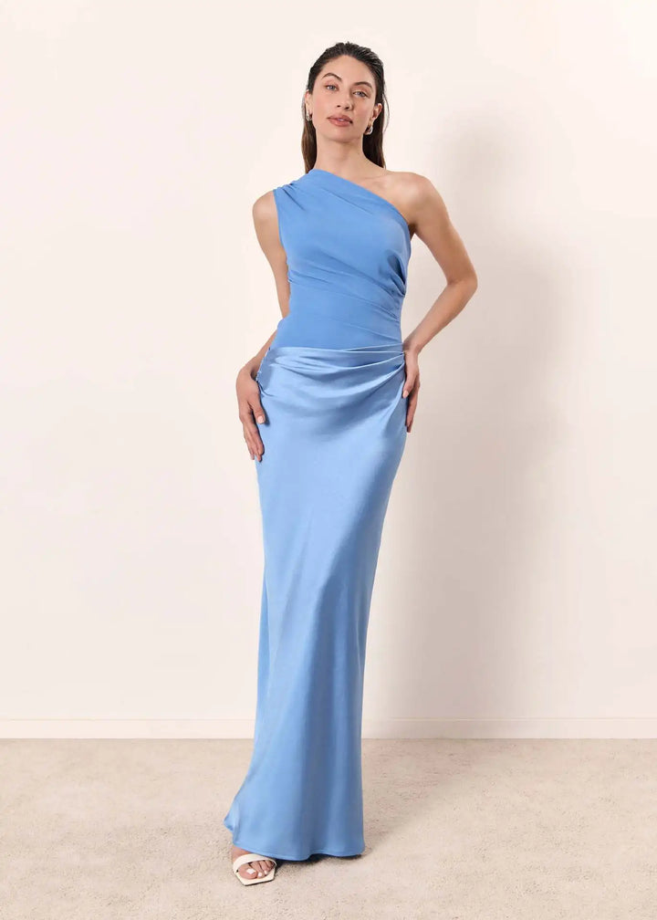 Maxi Dress with a Guilt in Satin