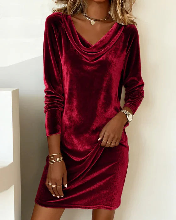 Celeste - Loose Fitting Velvet Dress