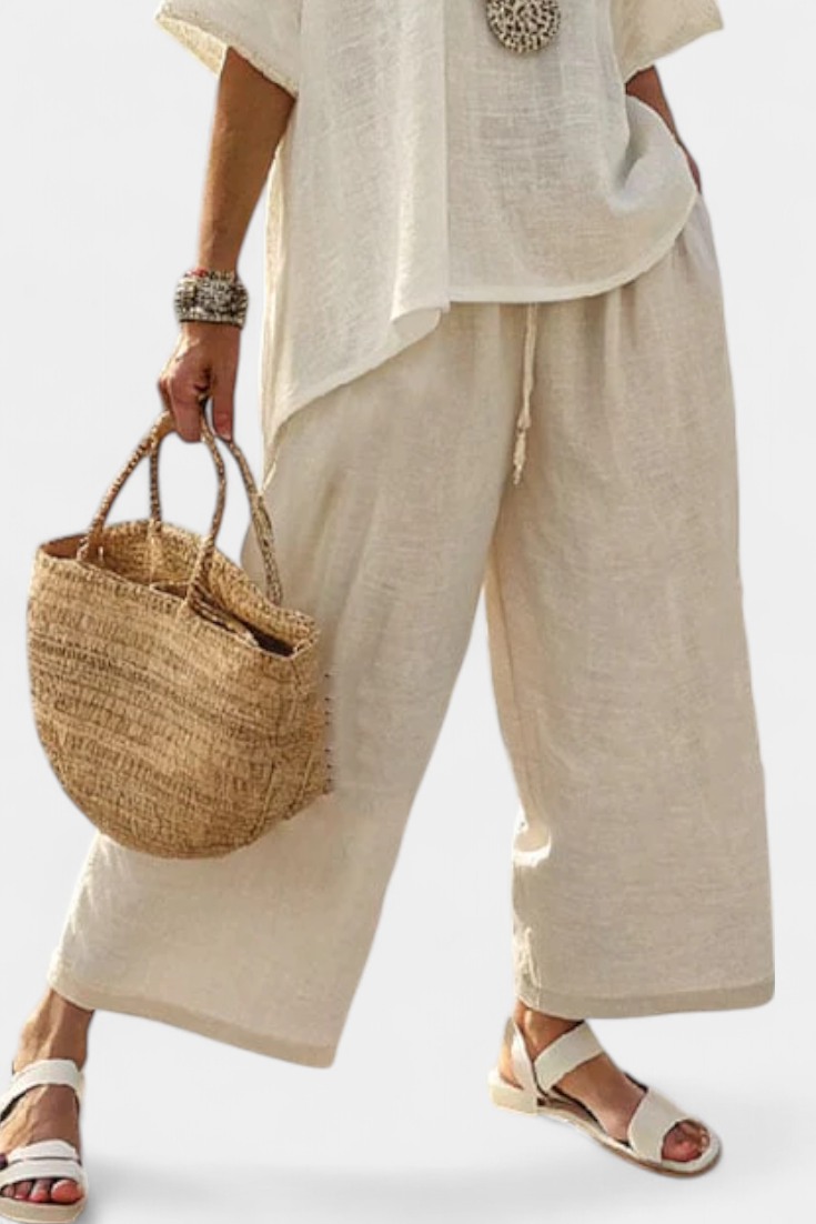 Beatrice – essential comfortable shirt and wide-leg pants